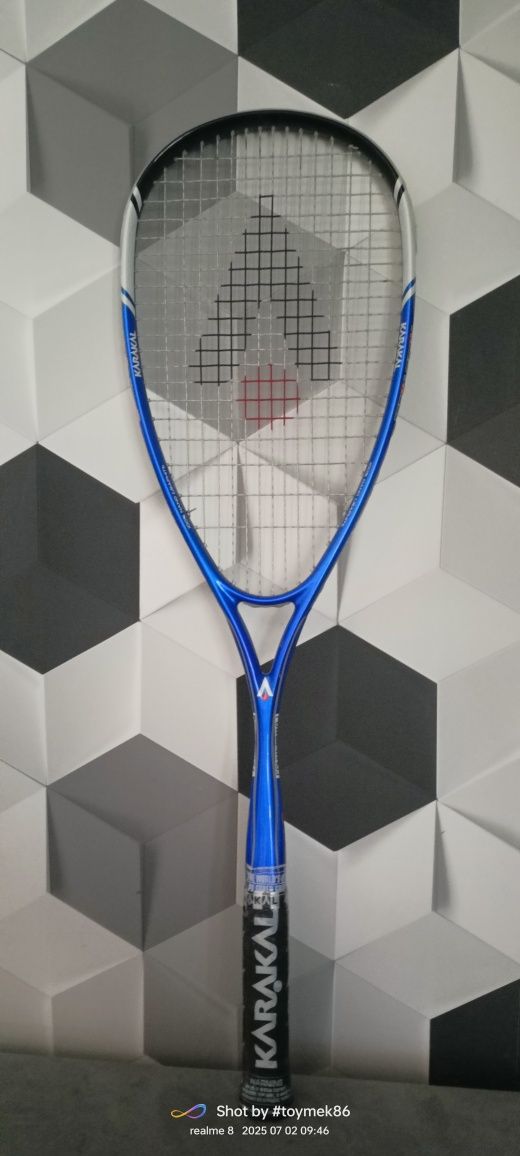 Nowa rakieta Karakal GTi 150 gram. Pokrowiec.