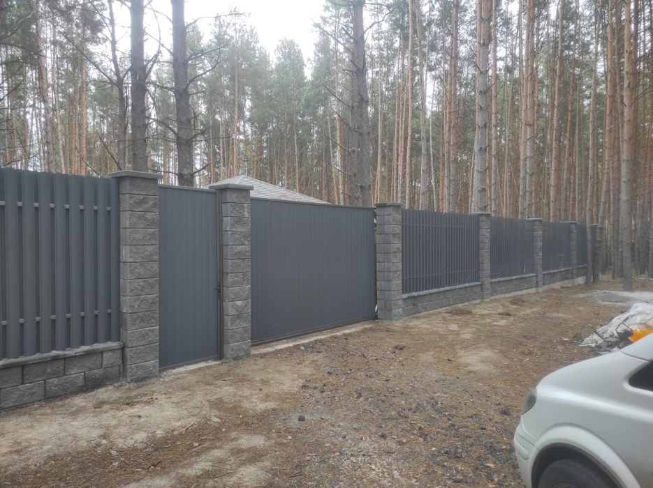 Забори з профнастилу . Ворота. Калітки, бетонні роботи