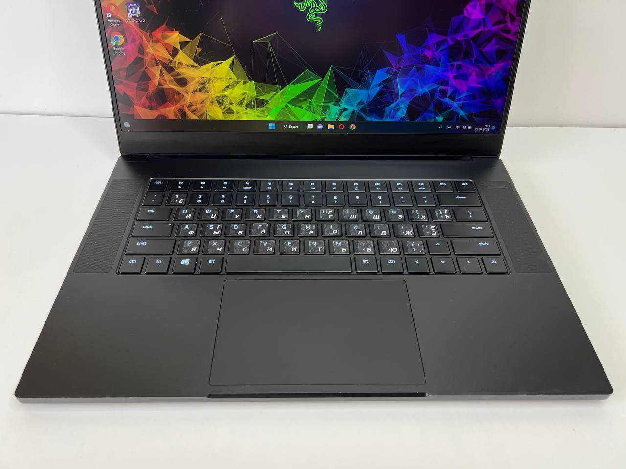 Ігровий Razer Blade 15, Core i7-8750H, GTX 1060 6Gb, 16Gb, 256Gb, FHD