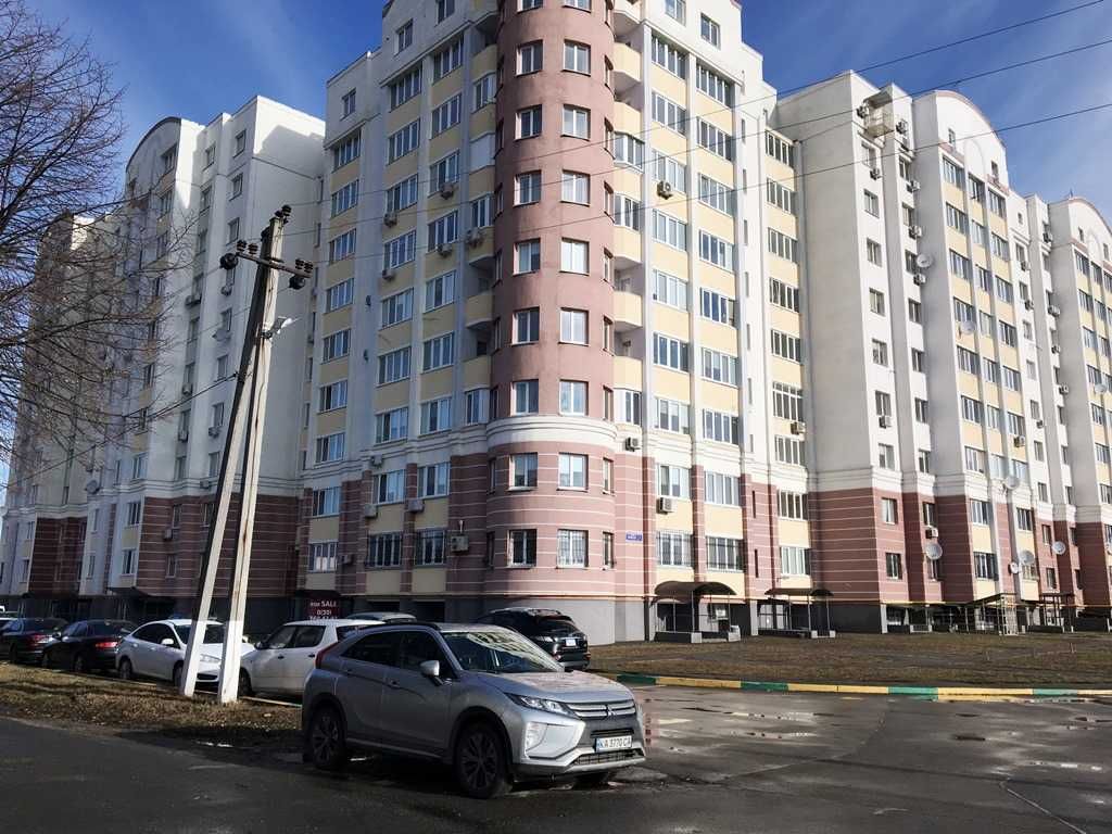 Чабаны . ул.Юности 3. Нежилой фонд с отдельным входом.