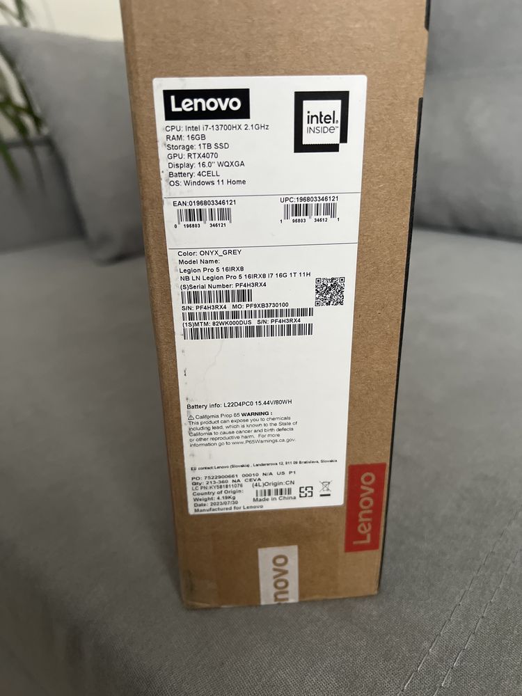 Ноутбук Lenovo Legion Pro 5i Gen 8 16" IPS, i7-13700HX, 16GB, 1TB 4070