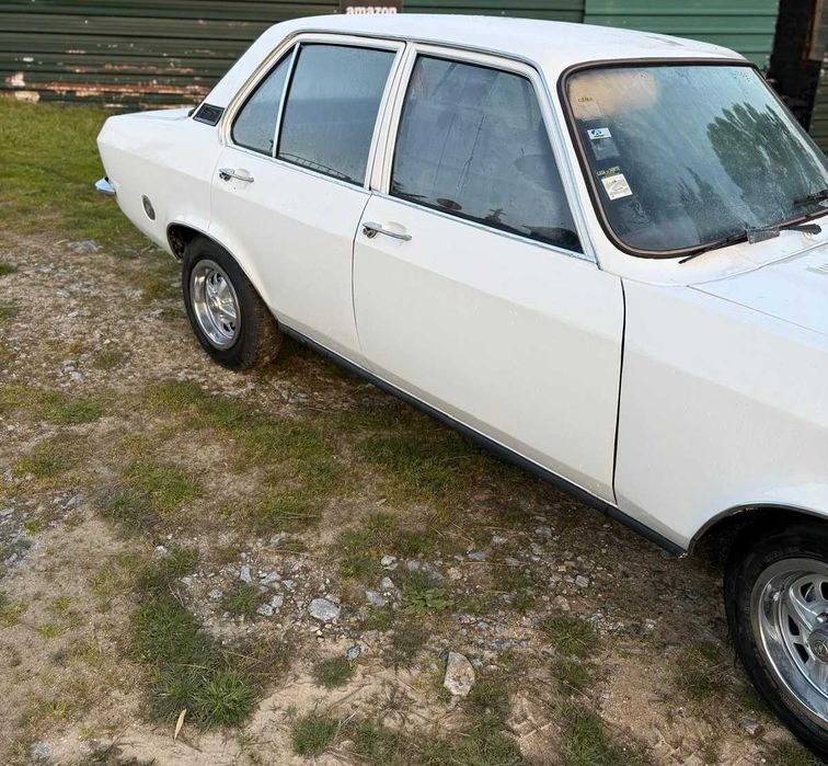 Opel Ascona 1.2 clássico