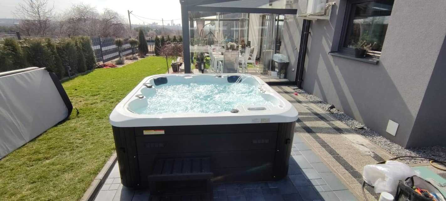 Jacuzzi 200cm x 200cm Panel Balboa Wanna SPA