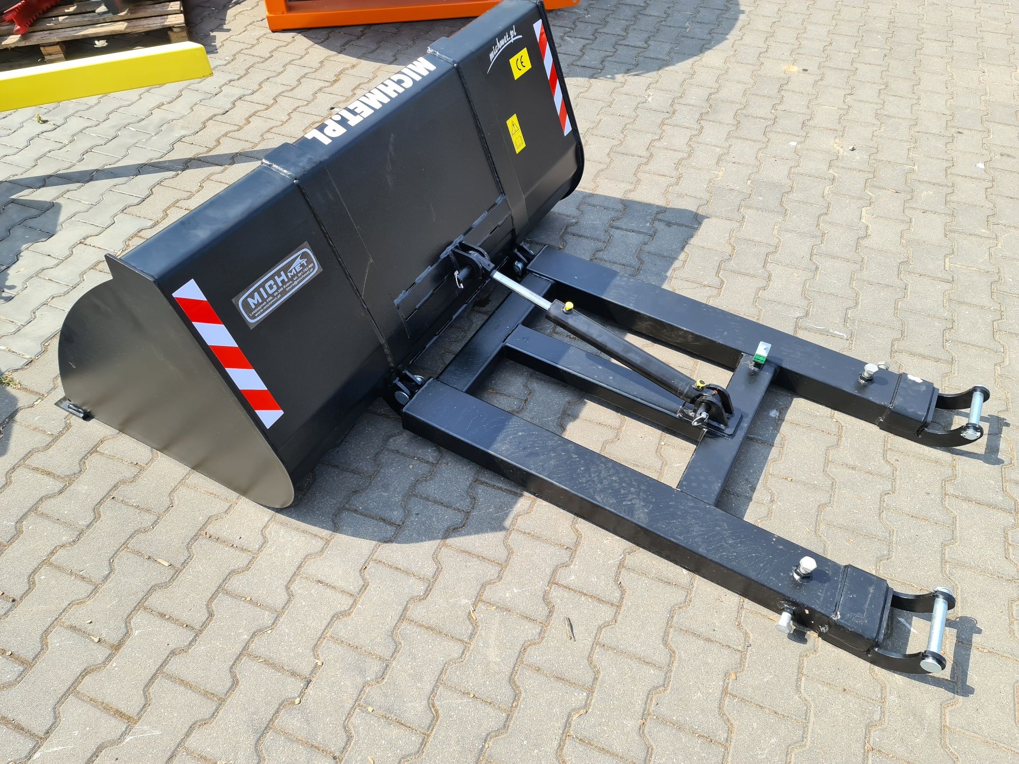 Szufla do wózka widłowego 150 cm hydrauliczna WIDLAK