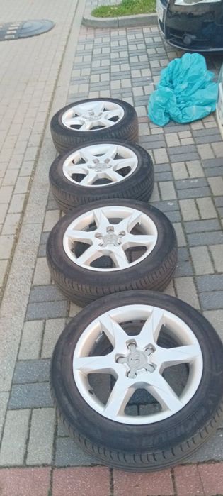 Koła z oponami letnimi Audi