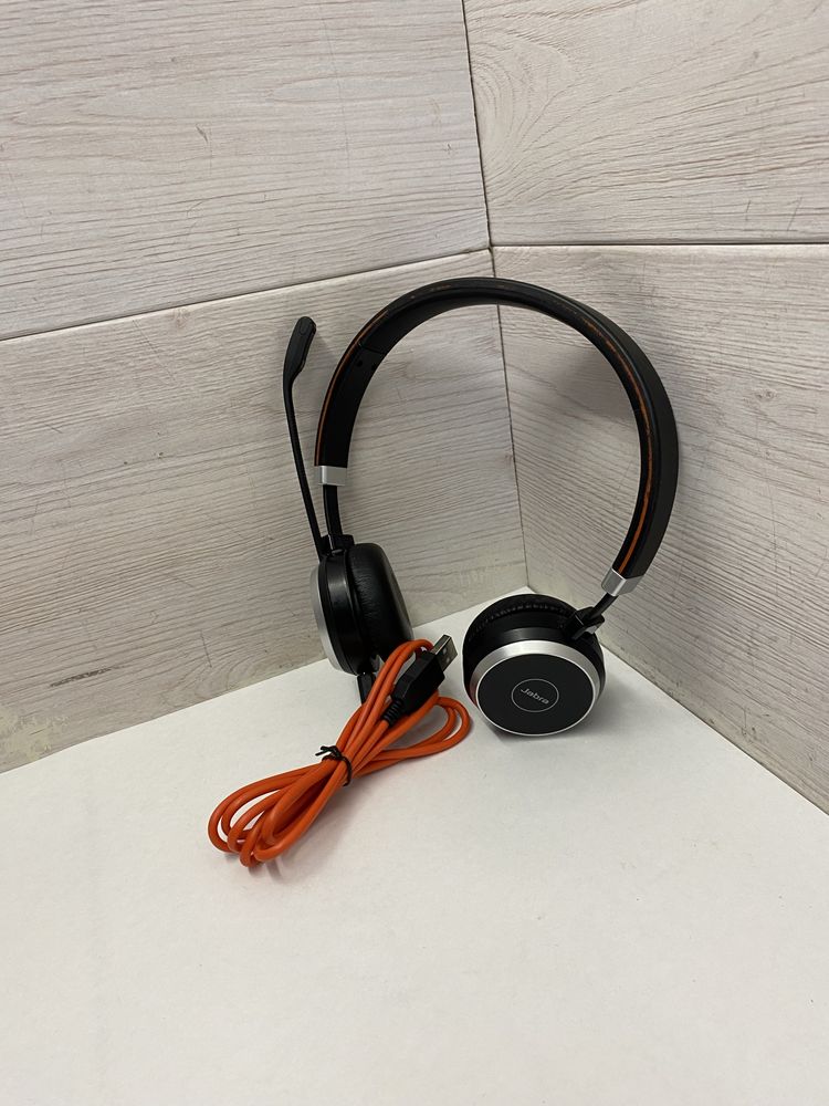 Навушники Jabra HSC018W — бездротові, вживані, протестовані