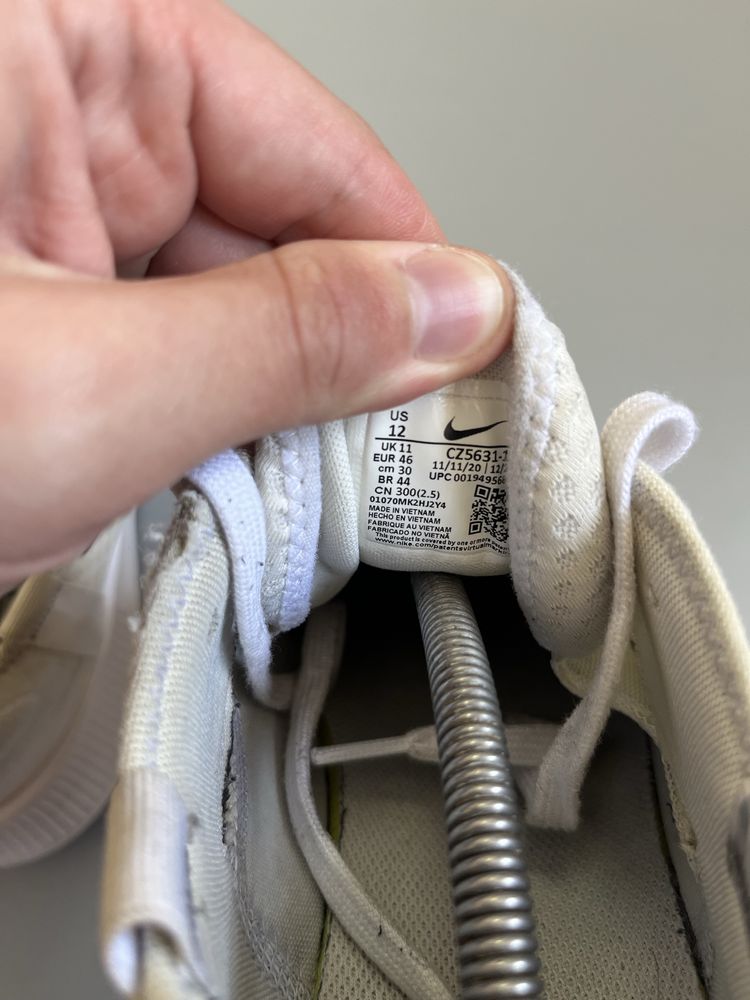 Nike reposto white air max zoom pegasus 46(30cm)
