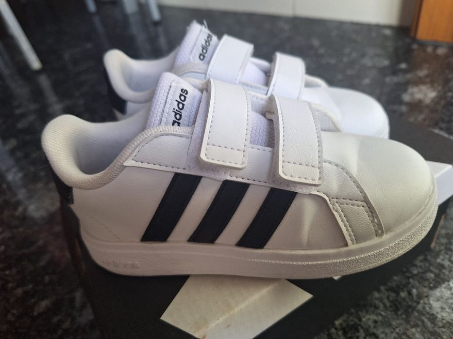 Adidas Grand Court 2.0 CF para criança
