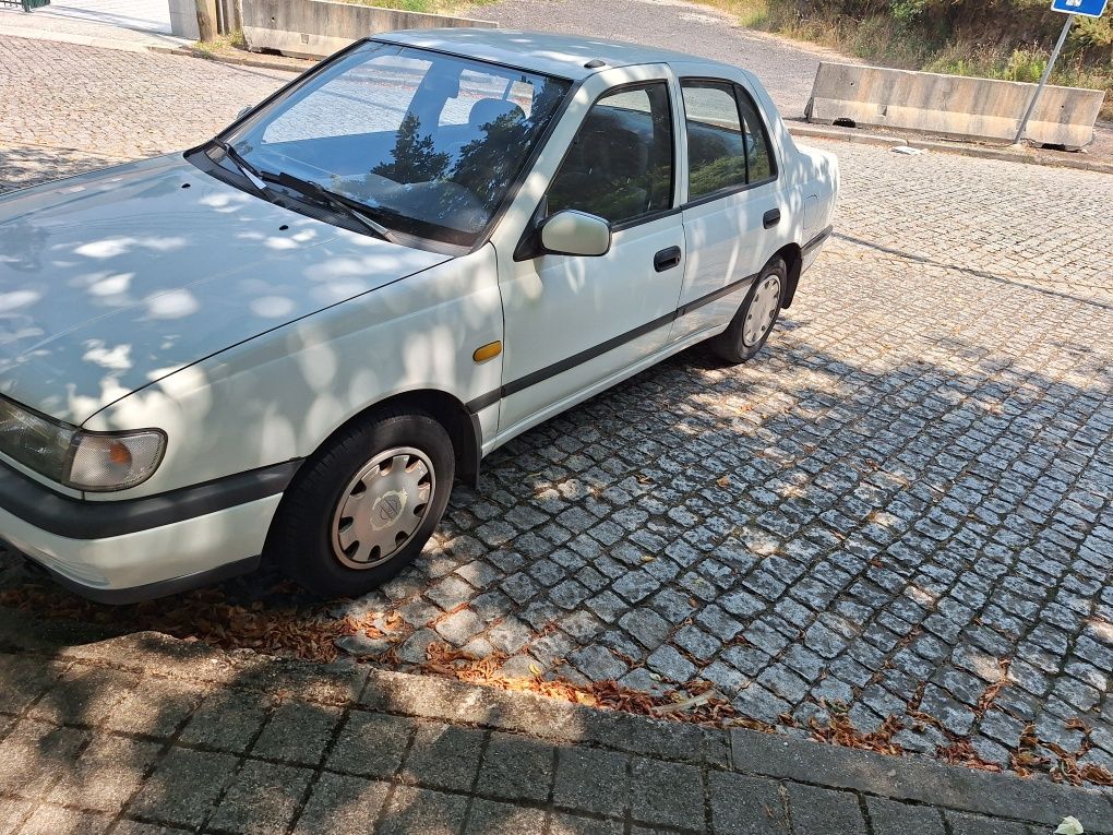 Vende-se nissan sunny N14