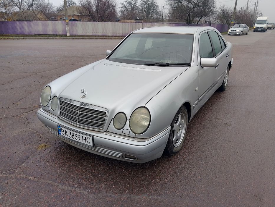 Мерседес E- Clas w210