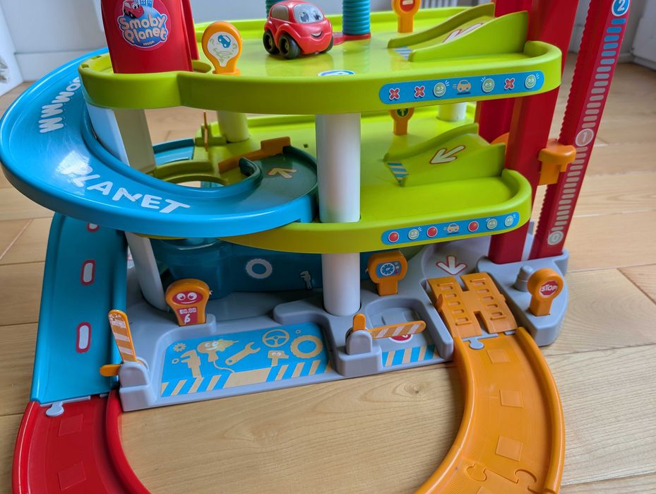 Smoby parking garaż