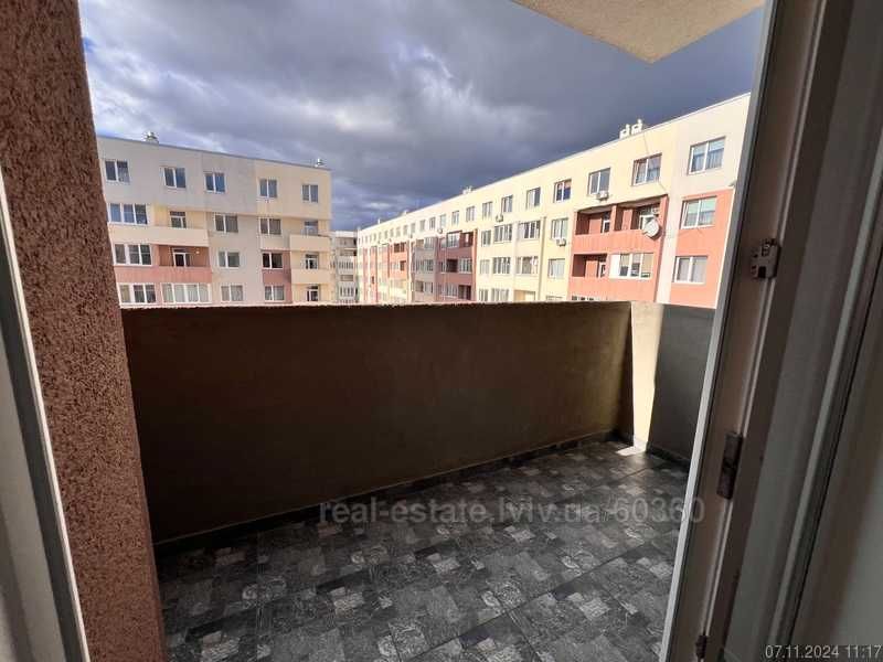 Продаж 1 кімнатної квартири вул. Угорська