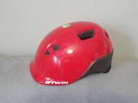 шолом шлем 48-52 см відмінний стан  ролики скейт червоний велосипед