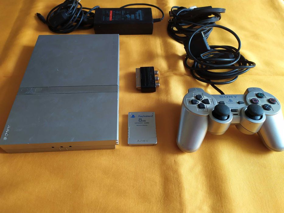 Konsola PlayStation 2 PS2 Metallic Silver + Pad + Karta + Okablowanie