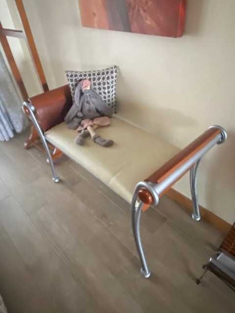 Venda de Mobília de sala e quarto.