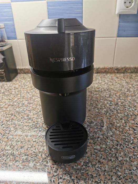 Máquina de café Nespresso vertuo