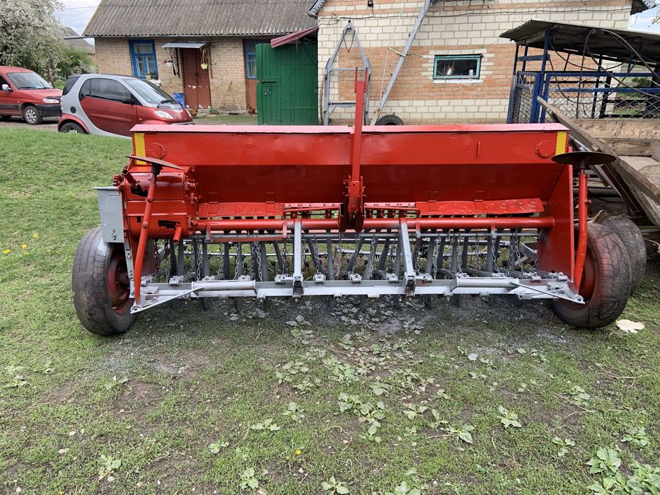 Продам Польську  анкерну сівалку Позняк