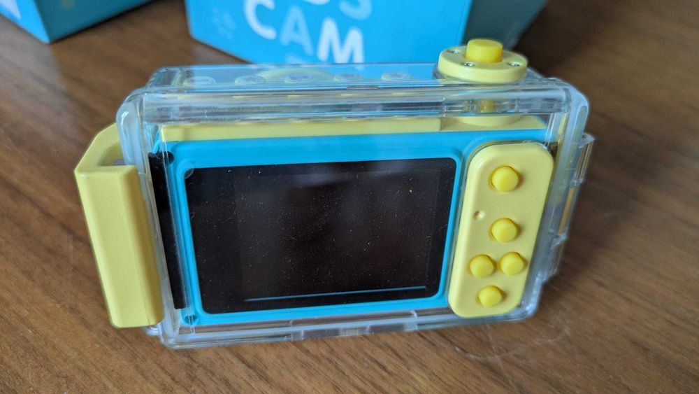 Câmara digital para crianças, modelo *YT004* da EMMS Trading