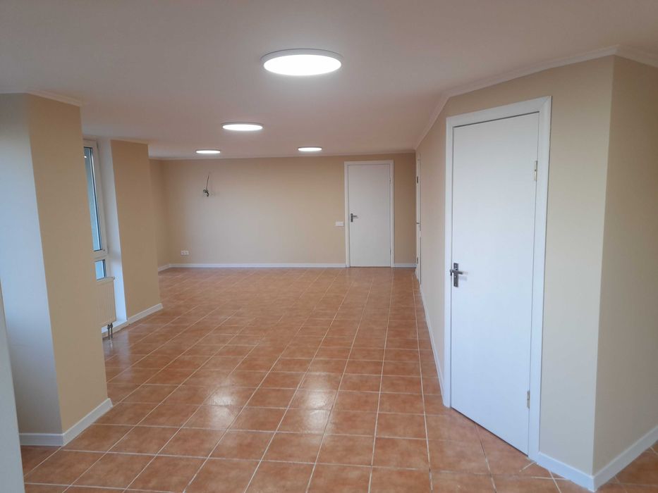 Вишгород Центр Суперфасад н/ф 72кв.м. Активний трафік