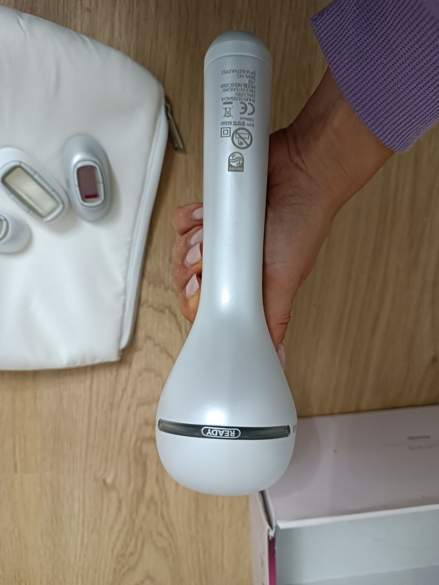 Depilator laserowy Philips Lumea SC2009