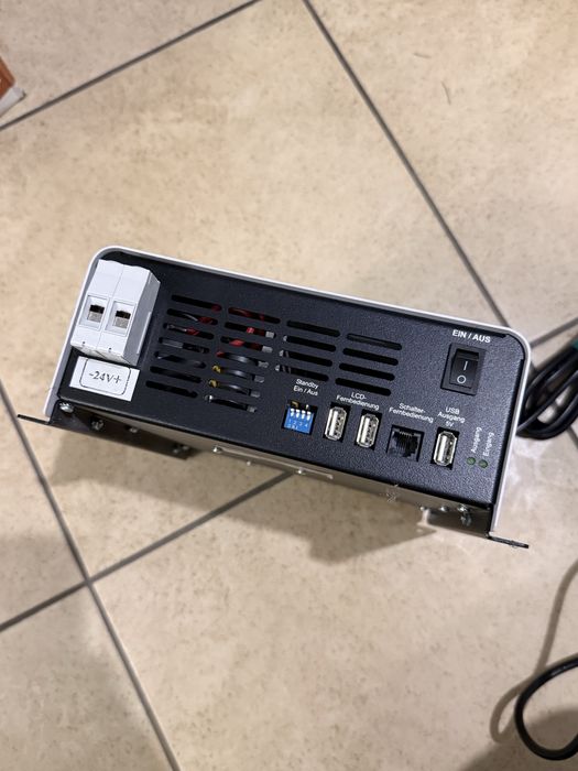 Инвертор. Преобразователь. 24/230В автомобільний