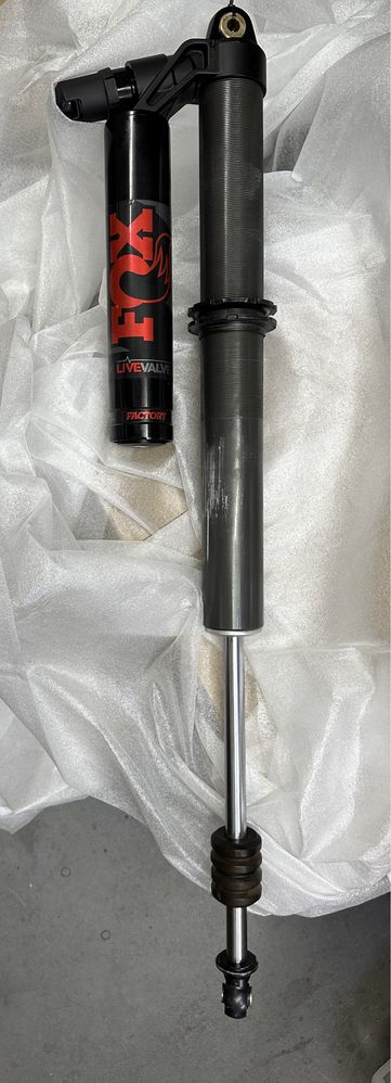 FOX 2.5 Podium Internal Bypass Polaris RZR Pro Xp Ultimate TYŁ