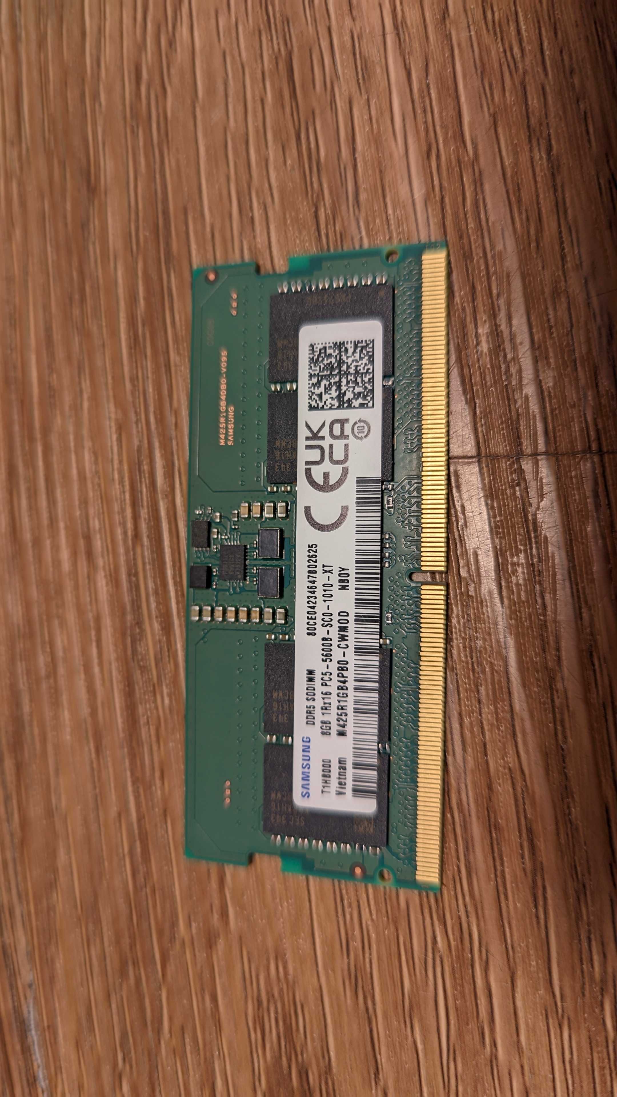 Pamięć RAM 2x Samsung SO-DIMM 8GB DDR5 5600MHz M425R1GB4PB0-CWM0D