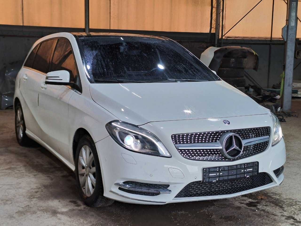 2013 MERCEDES-BENZ B200 CDI із Кореї