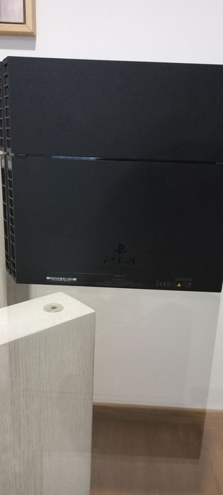 Ps4 fat 500gb nova