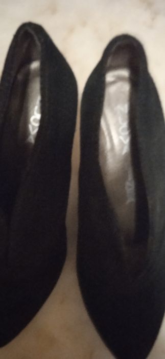 Botim senhora preto camurça