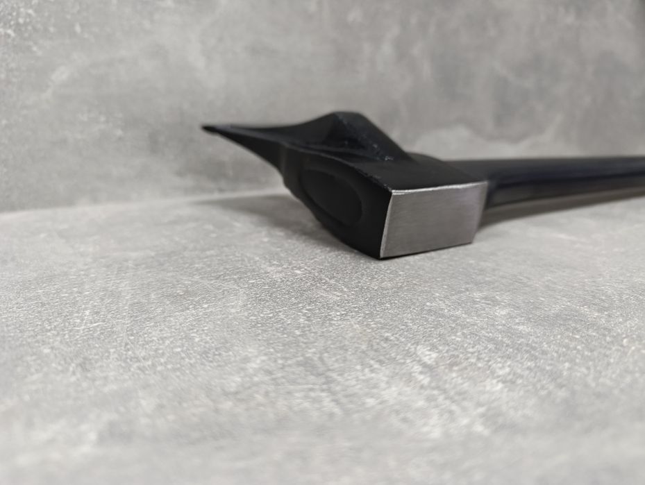 Колун кований 2200 г, ручка з фібергласу INTERTOOL HT-0275