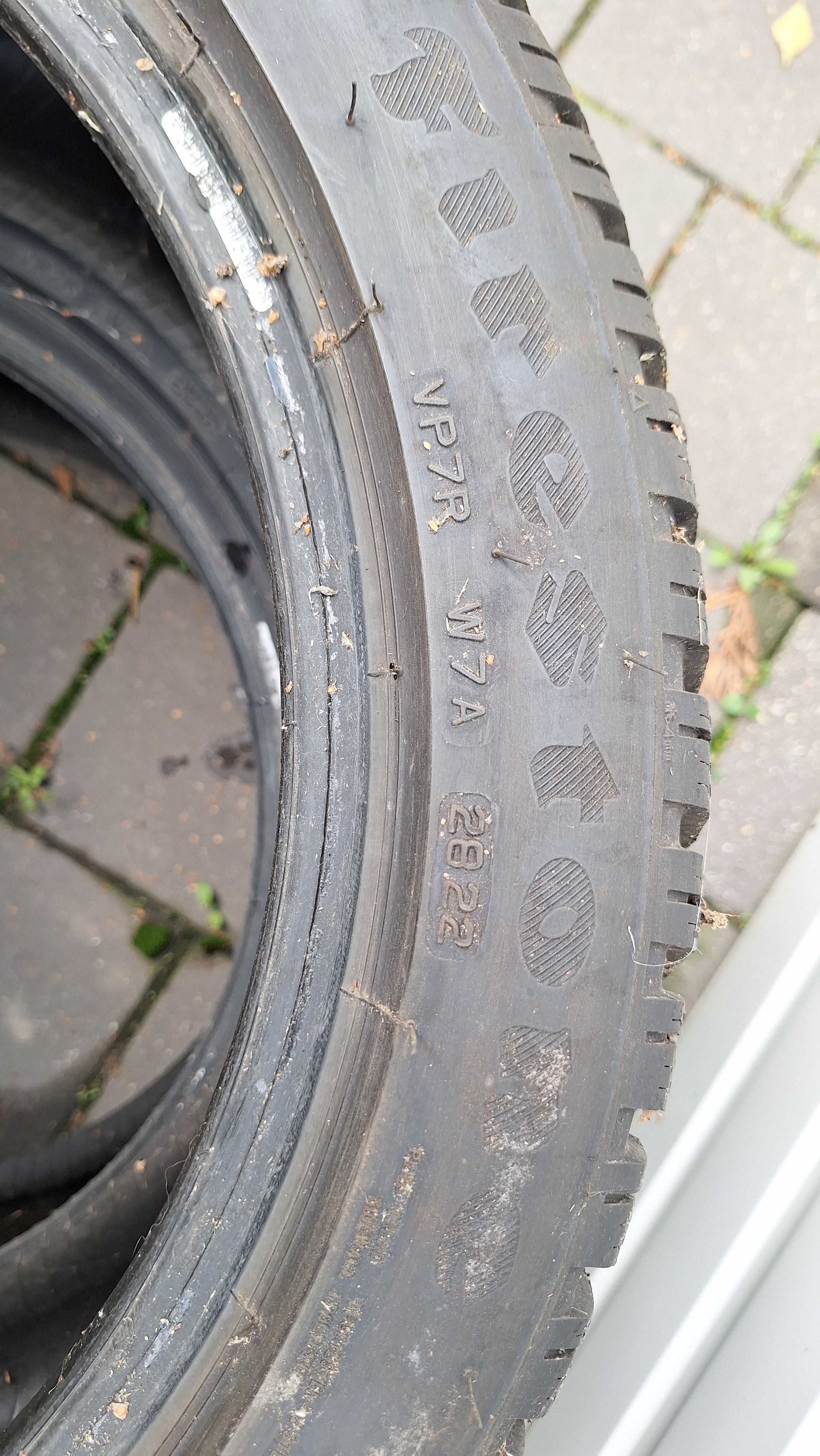Opona zimowe Firestone Winterhawk 4 225/45 R17  1szt