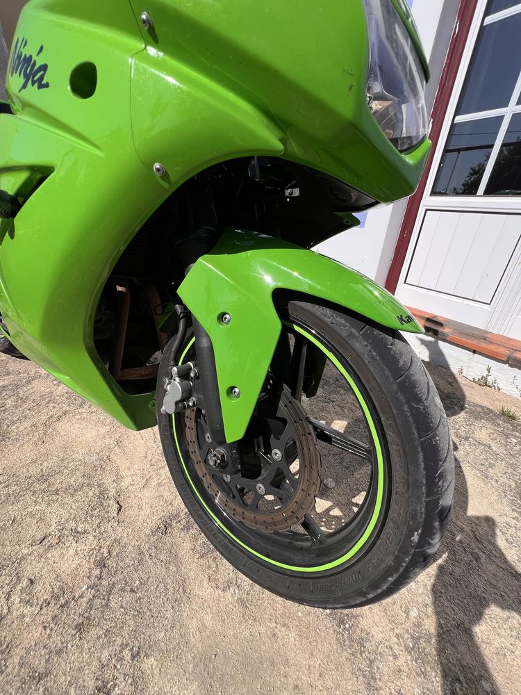 Kawasaki ninja 250r
