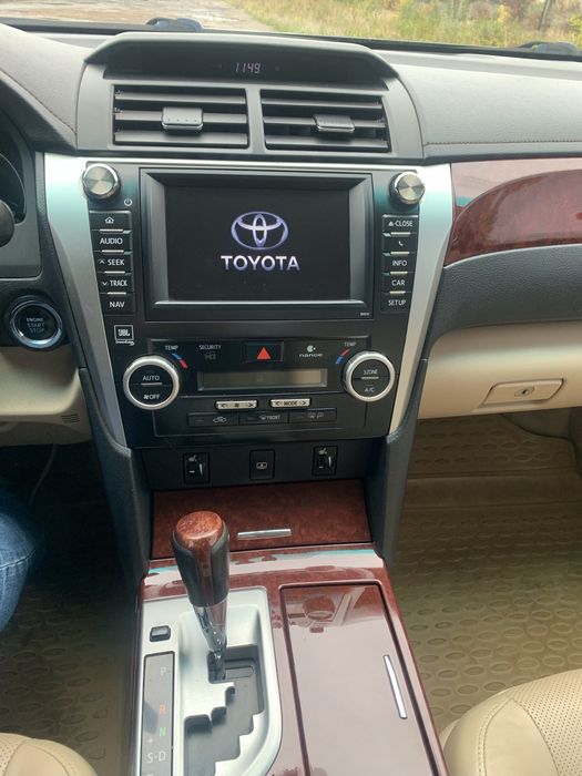 Toyota Camry XV50