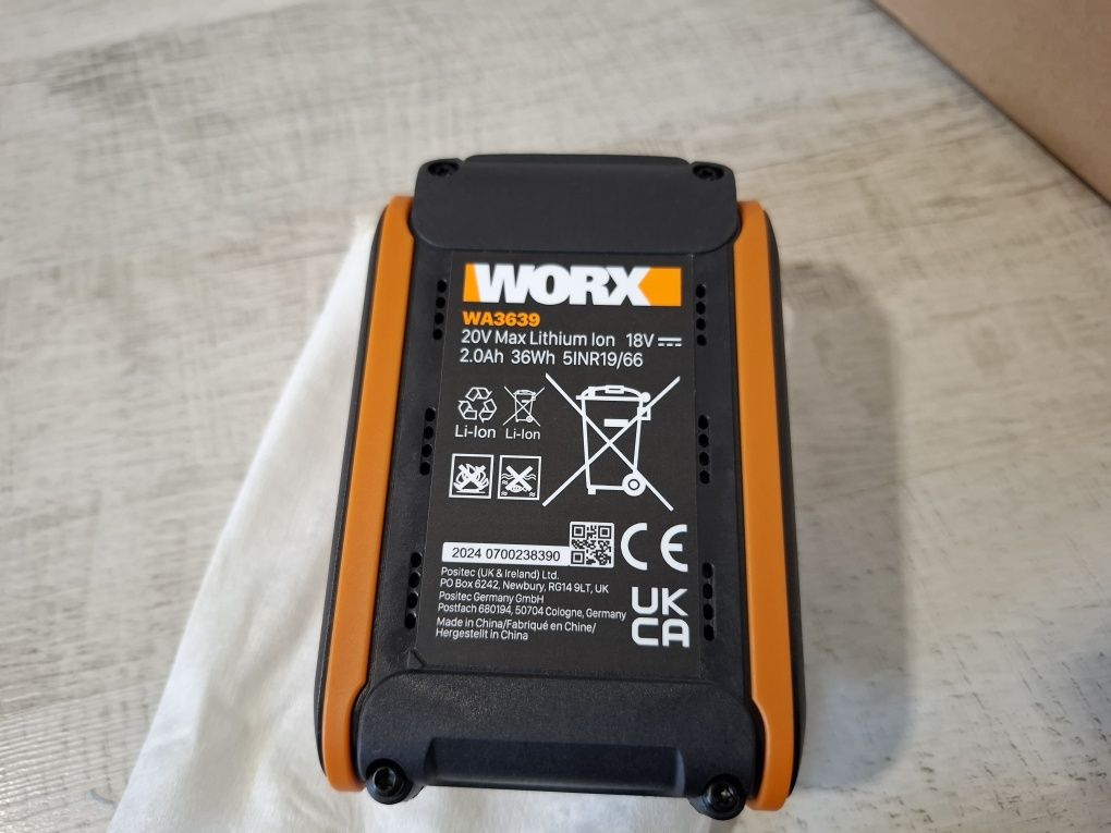 Worx nowy akumulator PowerShare 2ah + nowa ładowarka WA3880