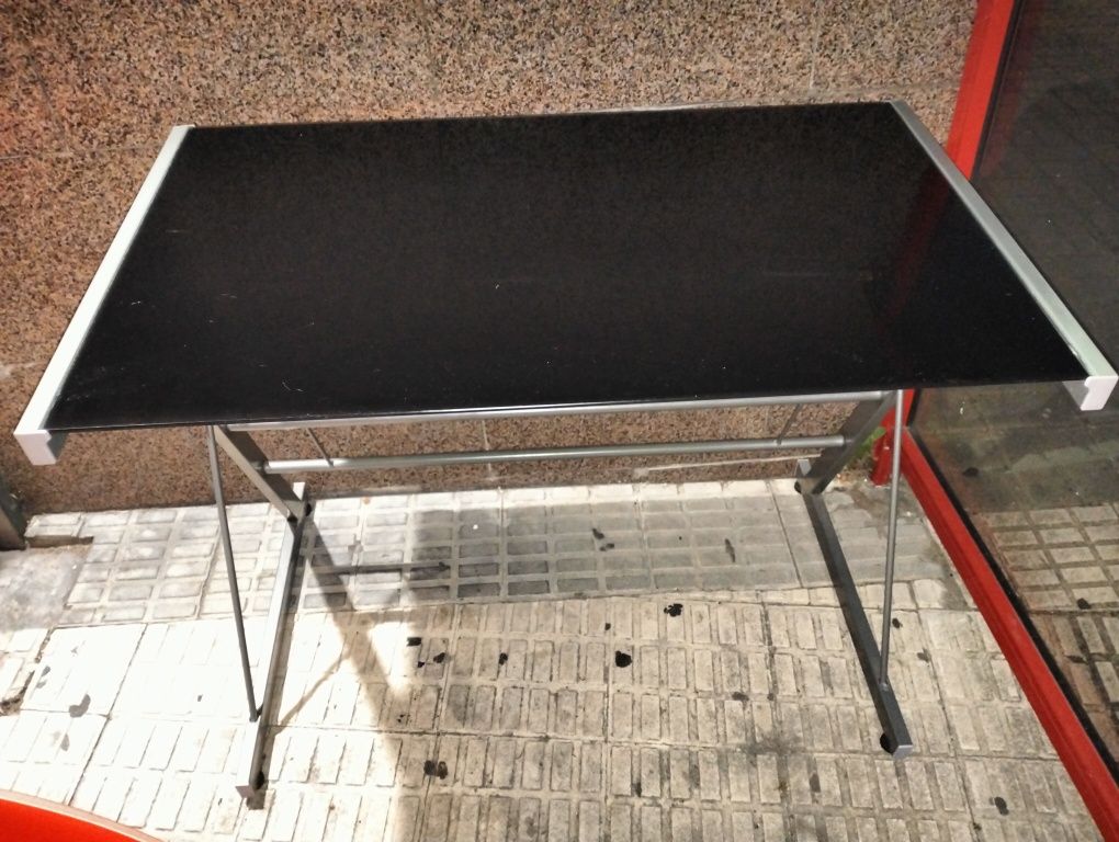 Secretária Vidro Preto