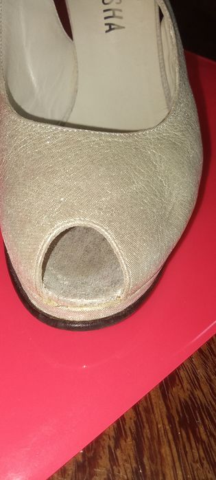 Sapatos Prateados de Cerimónia