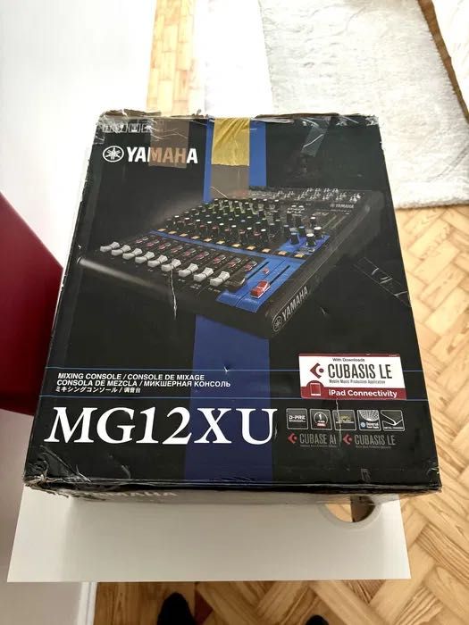 Mesa de mistura analógica 12 canais (SOM) — Yamanha MG12XU | IMACULADA