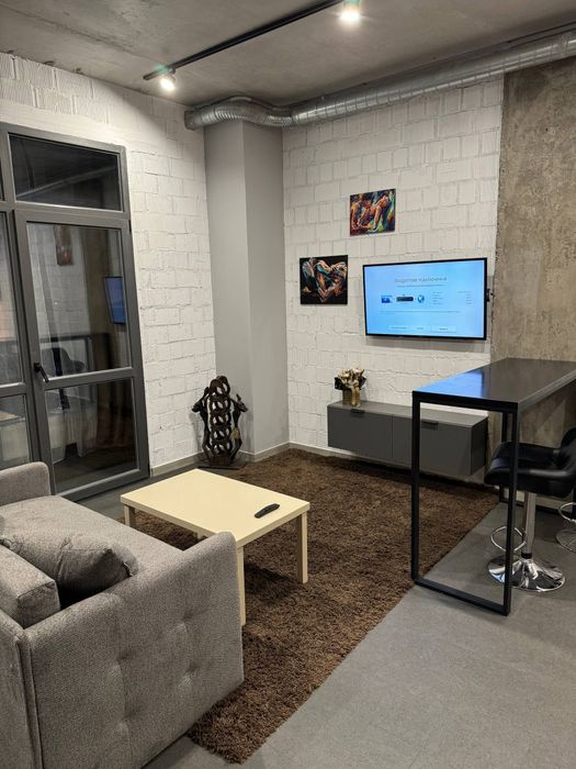 Перша здача! Можна з тваринами! Оренда 1 кімн.студії ЖК Женева, Центр