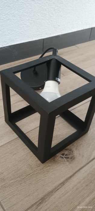 Żyrandol kubik metalowy czarny