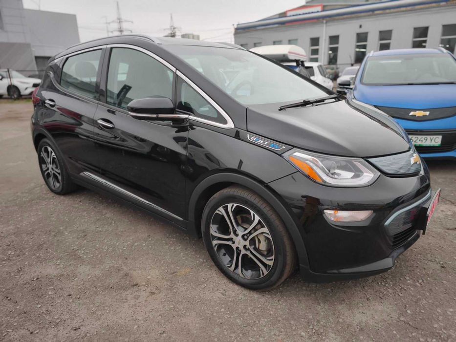 CHEVROLET BOLT EV TOP Primer BOSE  Європа 64 квт на 450 км