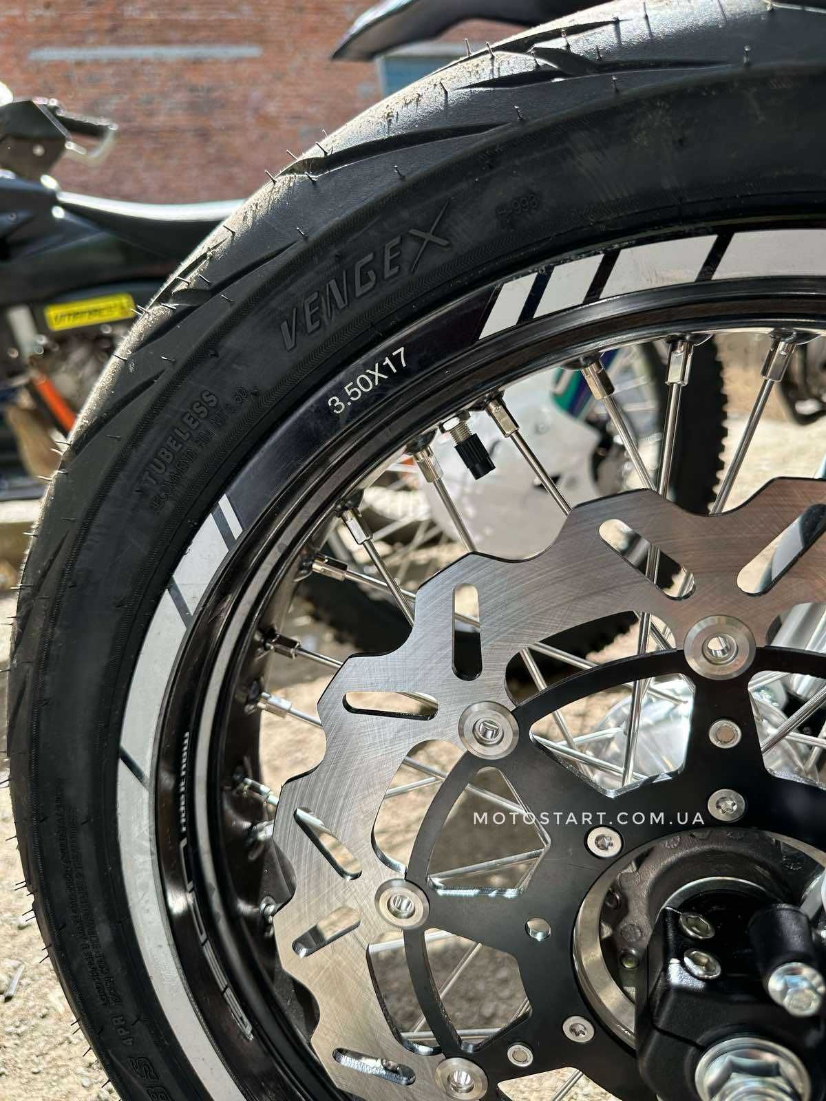 Geon Dakar GNS 300 ендуро