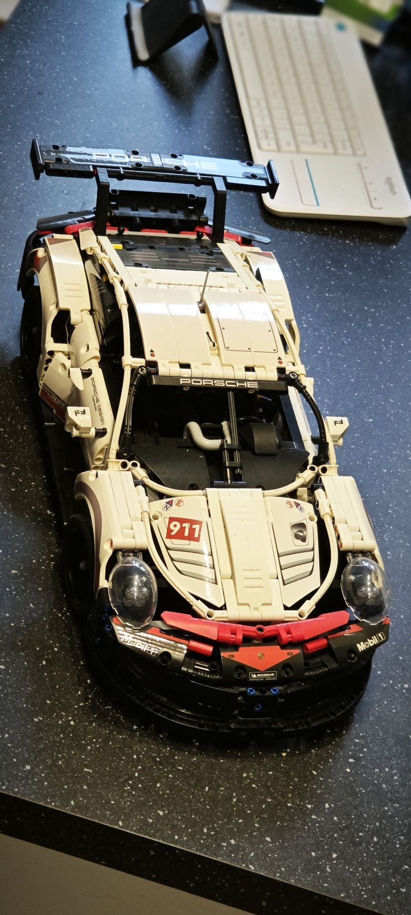 Porsche 911 RSR technic 42096