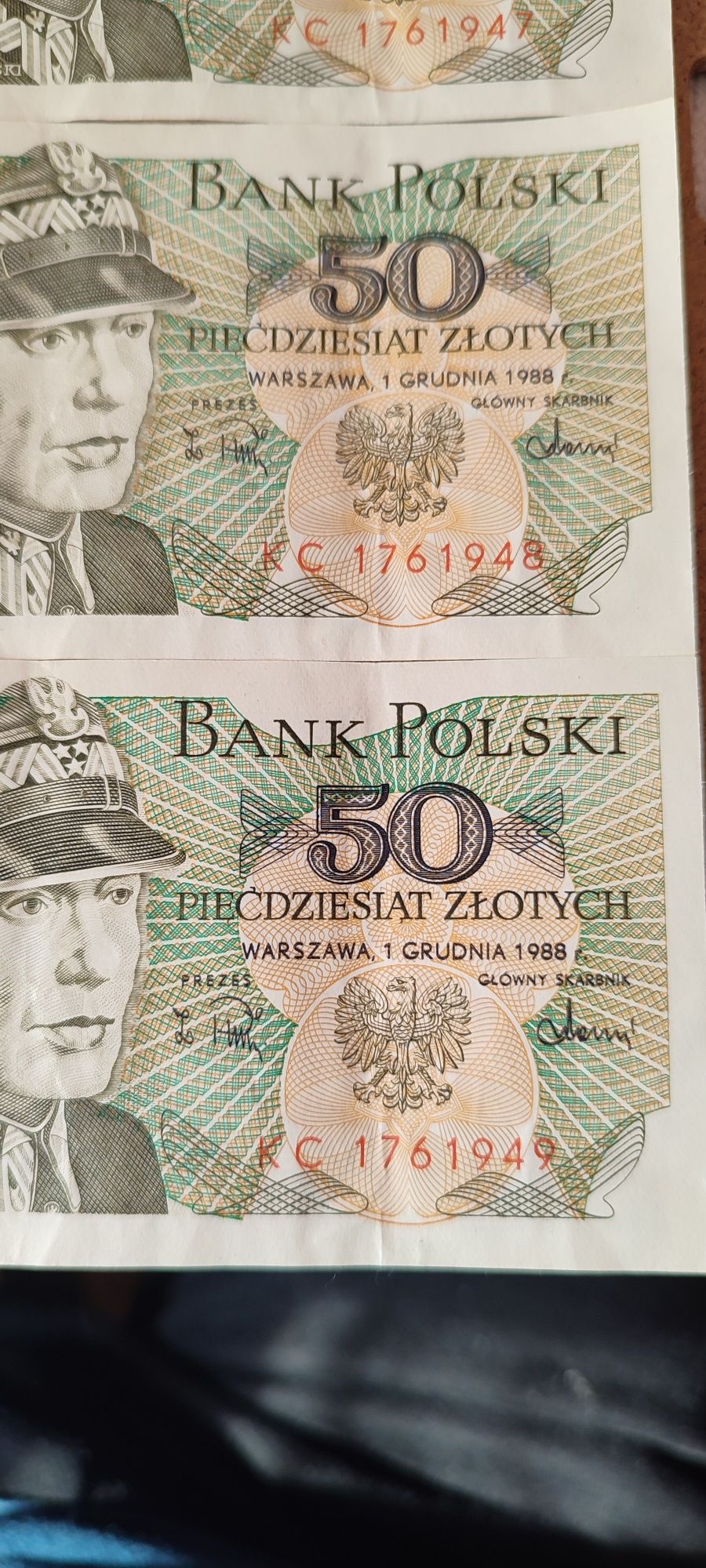 4 banknoty wartości każdy po 50zł z roku 1988 - 1 grudnia.