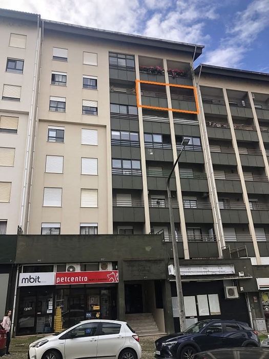 Arrenda-se apartamento t3- Coimbra