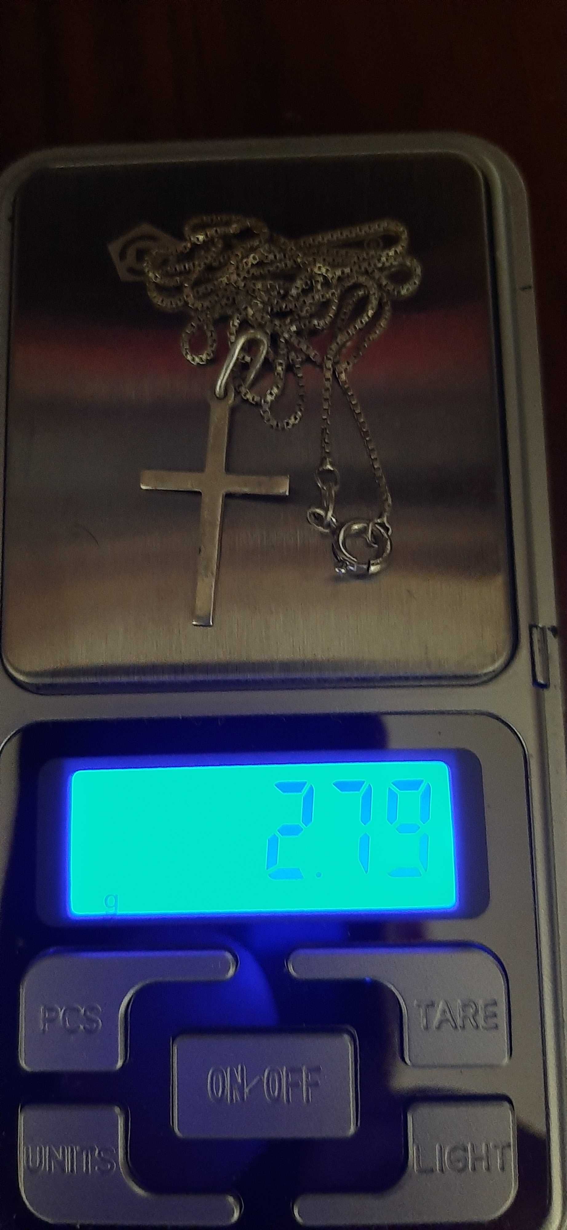 Продам серебряные крестики--150 гр.