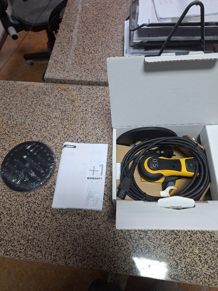 Vendo lixadora mirka deros II