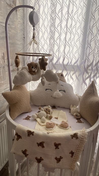 Бортики подушки хмаринка зірочки тедді в дитяче ліжко