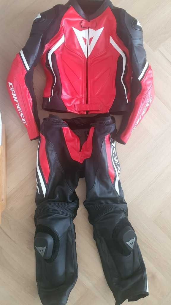 Kombinezon motocyklowy dwuczęściowy DAINESE Avro D2 2pcroz. 48