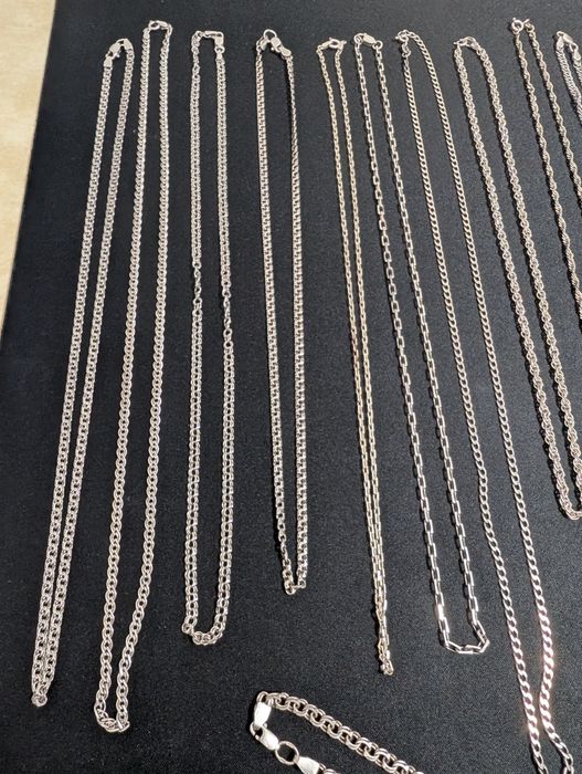 Срібні ланцюжки та браслети 925 проби